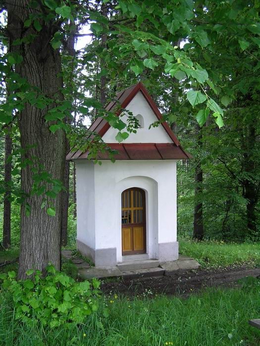 Kaplička u Valašské cesty 
