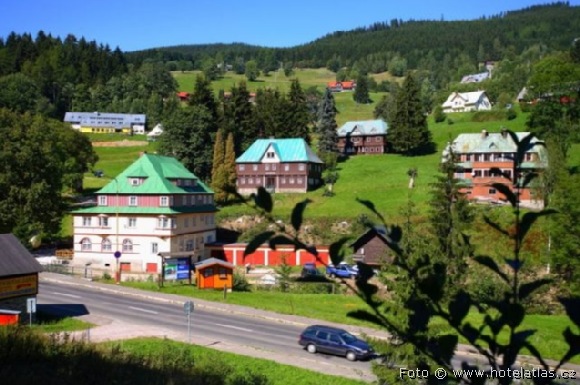 HOTEL ATLAS V PECI POD SNĚŽKOU